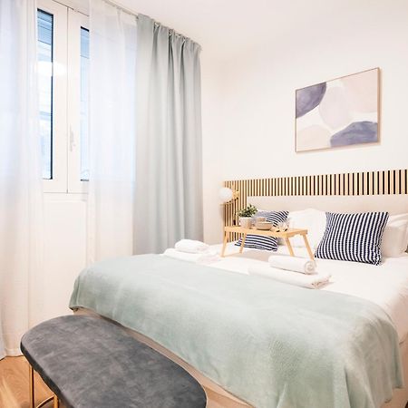 Ferienwohnung Easylife - Design And Relax In The Heart Of Mailand Exterior foto