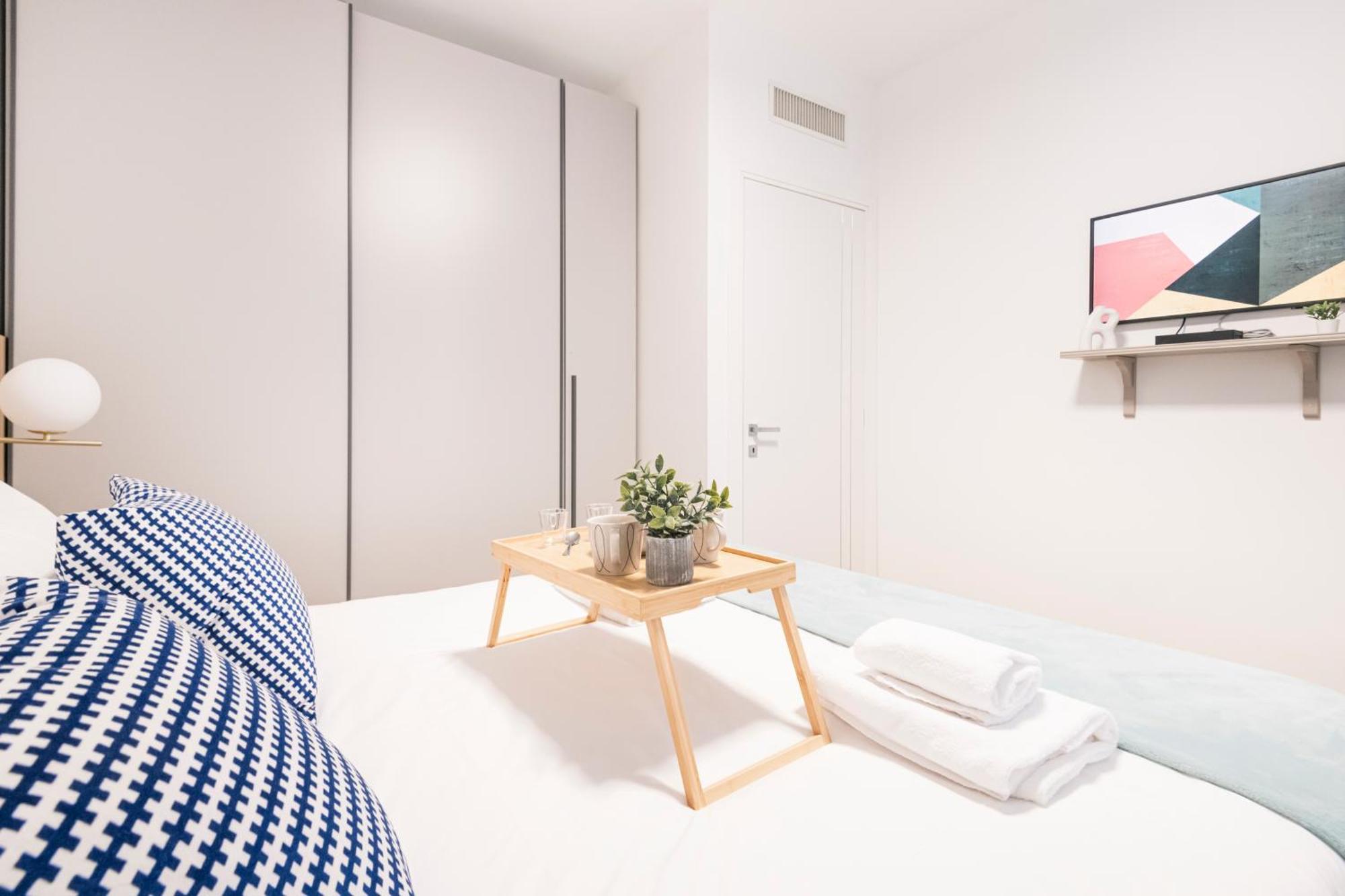 Ferienwohnung Easylife - Design And Relax In The Heart Of Mailand Exterior foto