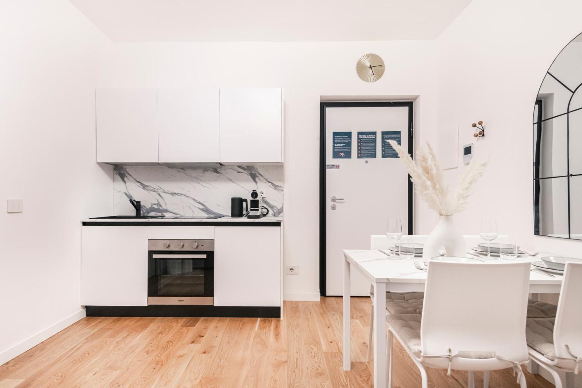 Ferienwohnung Easylife - Design And Relax In The Heart Of Mailand Exterior foto